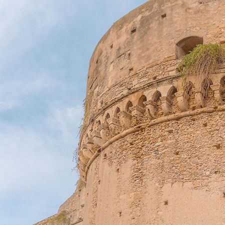 Storia & Mare - Free Parking - Castello Carlo V Lägenhet Crotone Exteriör bild